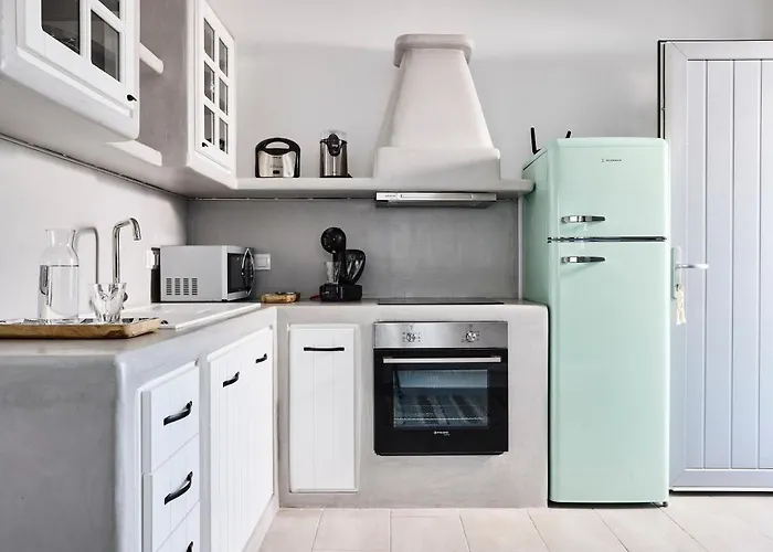 Terra Mare Αγία Ειρήνη Μήλου