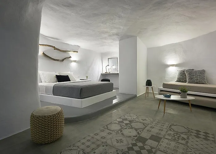 Terra Mare * Αγία Ειρήνη Μήλου