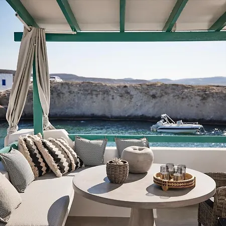 Terra Mare * Agia Irini (Milos)