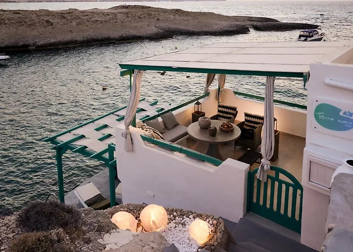 Terra Mare Agia Irini (Milos)