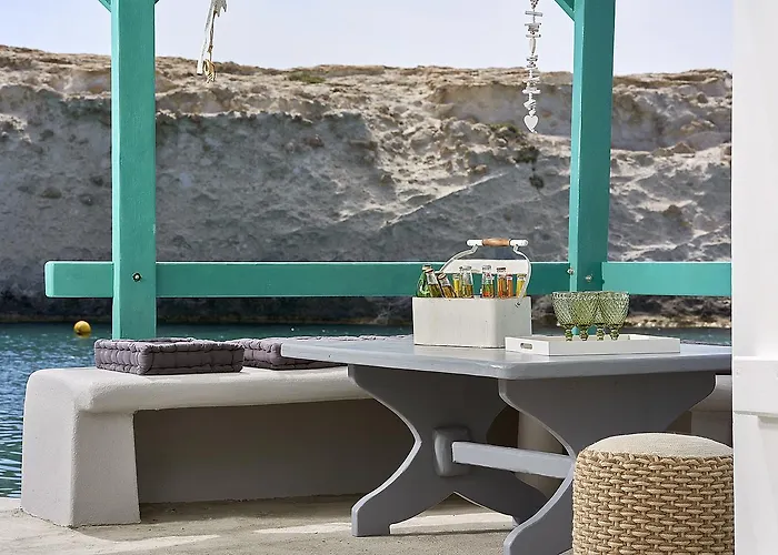 Terra Mare Agia Irini (Milos)