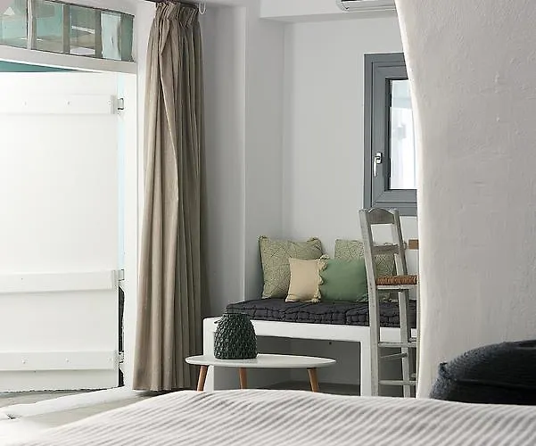 Terra Mare Agia Irini (Milos)